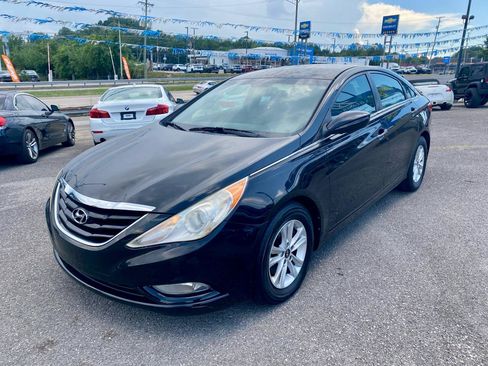 Used 2013 Hyundai Sonata GLS w/ Popular Equipment Pkg FWD image 3