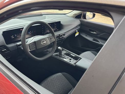 New 2026 Nissan Sentra SV w/ SV Convenience Package image 12