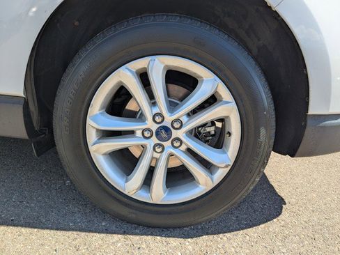 Used 2020 Ford Edge SEL AWD/4WD image 29