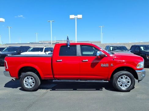 Used 2018 RAM 2500 Laramie w/ Convenience Group image 3
