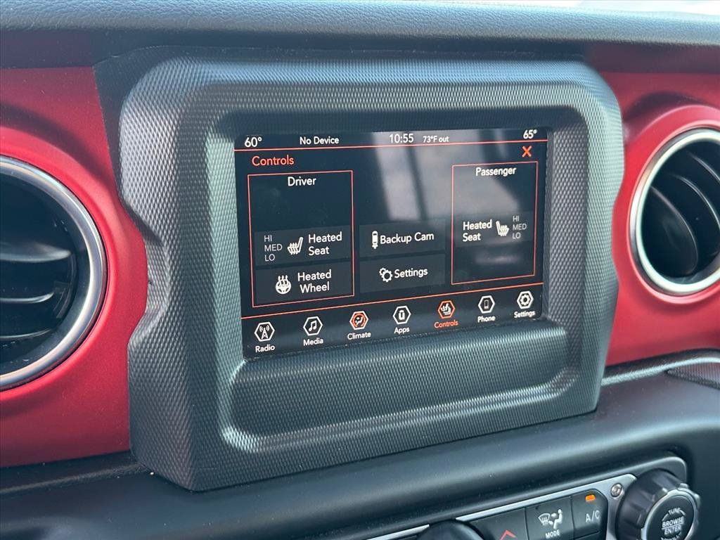 Used 2020 Jeep Wrangler Unlimited Rubicon w/ Cold Weather Group AWD/4WD image 22