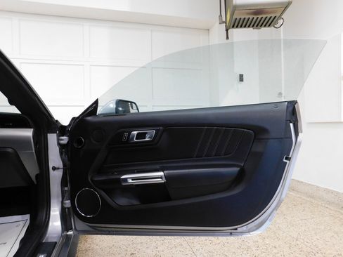 Used 2020 Ford Mustang Premium image 95