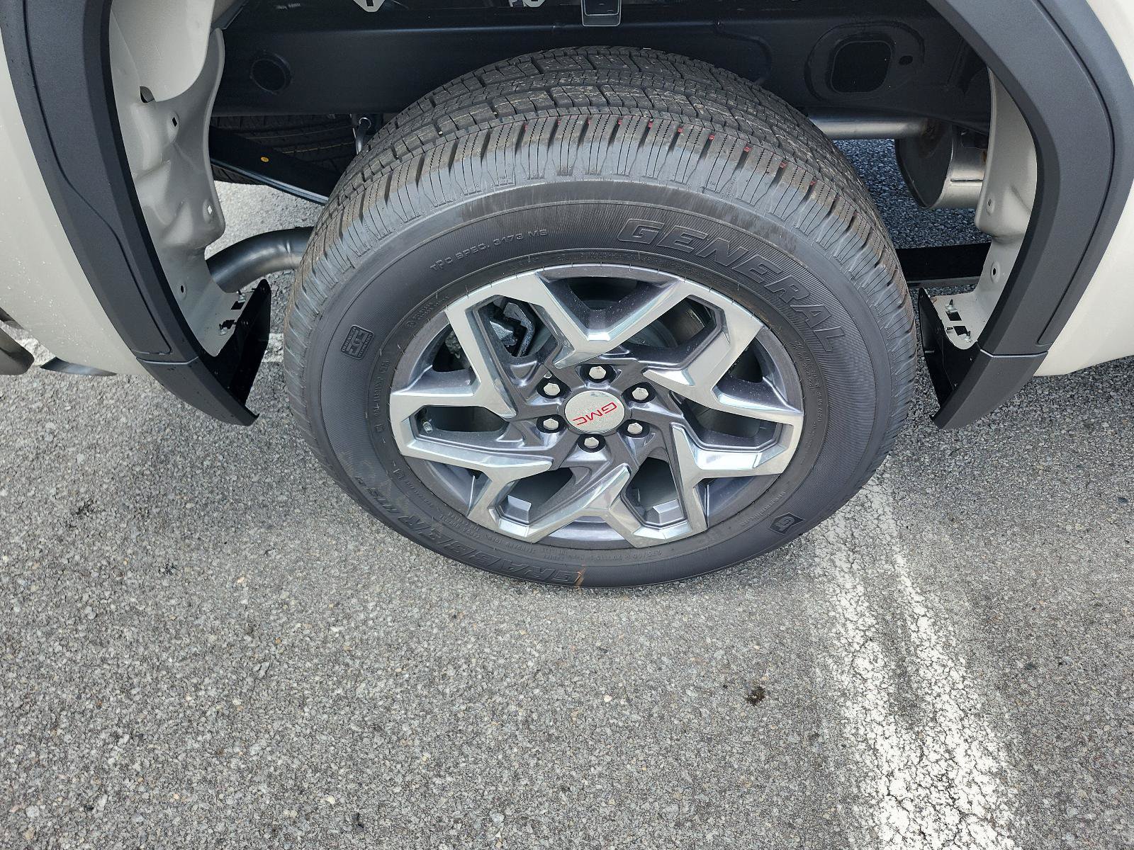 New 2026 GMC Sierra 1500 SLE AWD/4WD image 6