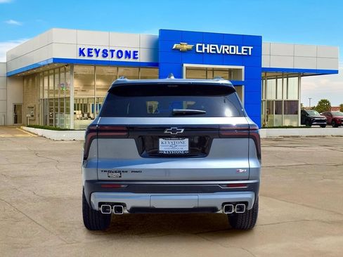 New 2026 Chevrolet Traverse Z71 w/ Enhanced Driving Package AWD/4WD image 5