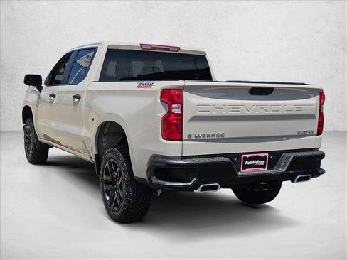 New 2026 Chevrolet Silverado 1500 Custom Trail Boss AWD/4WD image 9