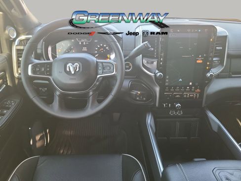 Used 2025 RAM 2500 Laramie image 12