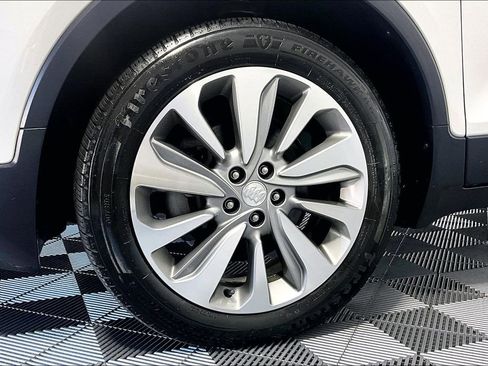 Used 2019 Buick Encore Preferred FWD image 8