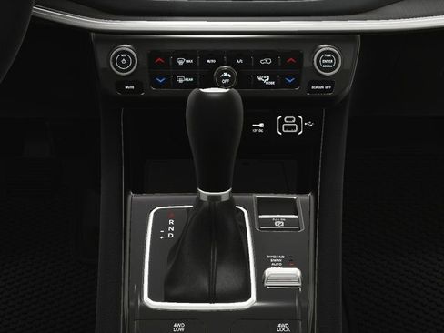 New 2025 Jeep Compass Limited image 24