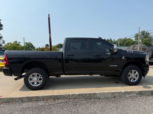 Used 2024 RAM 2500 Laramie w/ Safety Group AWD/4WD image 11