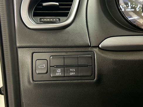 Used 2018 MAZDA CX-9 Touring AWD/4WD image 22