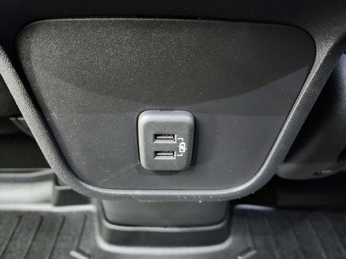 Used 2019 Chevrolet Equinox LT image 37