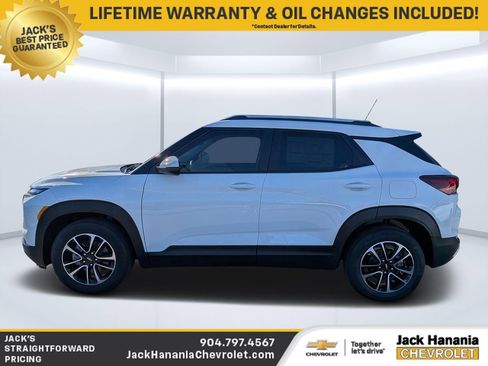 New 2026 Chevrolet TrailBlazer LT w/ Convenience Package FWD image 6