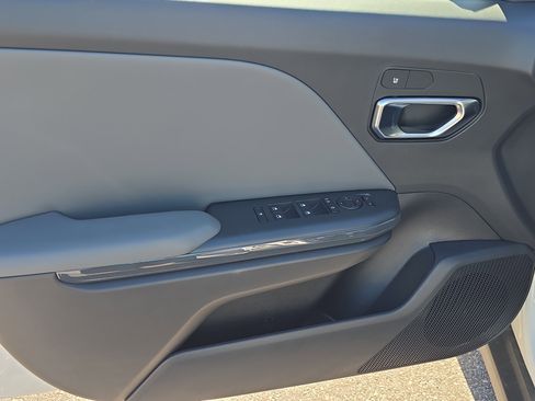 New 2026 Kia K4 EX FWD image 17