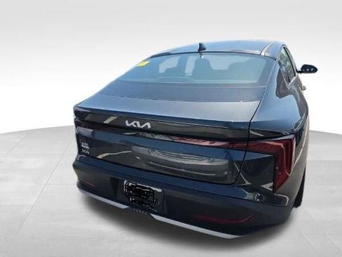 Used 2025 Kia K4 EX FWD image 3