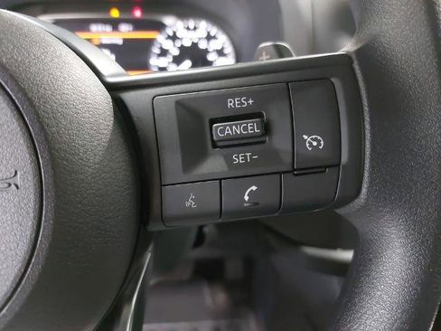 Certified 2025 Nissan Pathfinder S AWD/4WD image 17