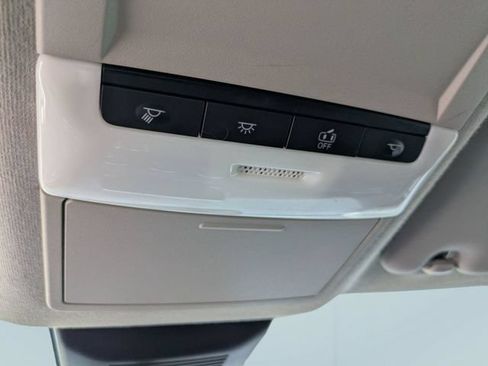Used 2020 Nissan Sentra SV FWD image 21