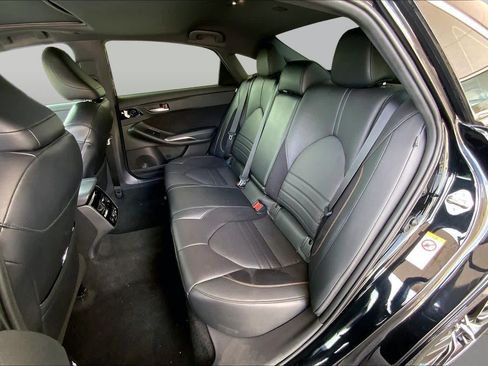 Used 2019 Toyota Avalon Touring w/ Advanced Safety Package FWD image 20