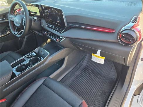 New 2026 Chevrolet Equinox RS w/ Safety and Technology Package image 17