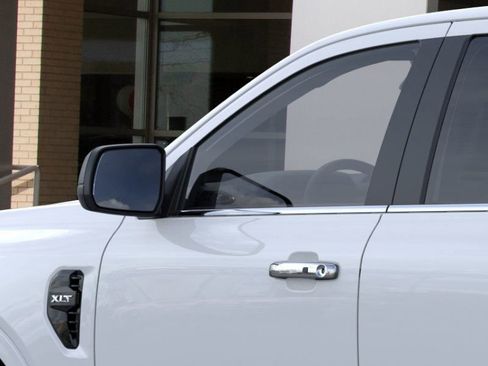 New 2025 Ford Ranger XLT w/ Chrome Accent Package image 22