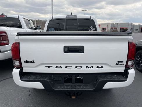 Used 2023 Toyota Tacoma SR image 6