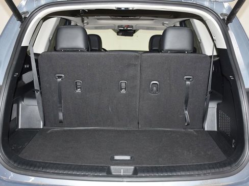 Used 2025 Kia Telluride S FWD image 29
