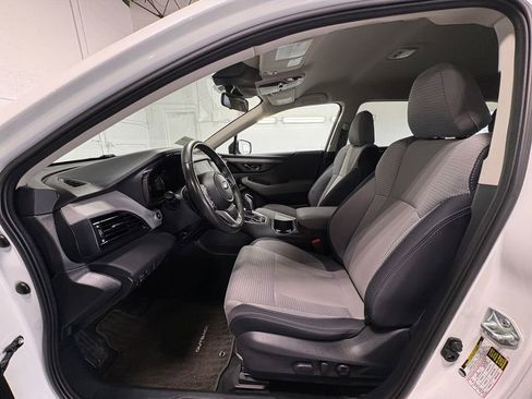 Used 2024 Subaru Outback Premium image 16