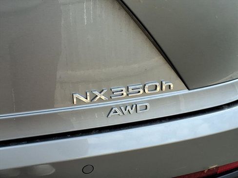 Used 2025 Lexus NX 350h AWD w/ Premium Package image 29