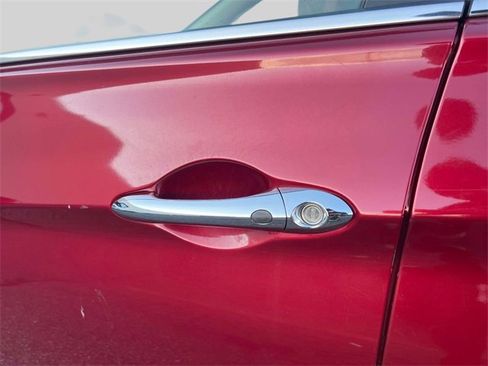 Used 2014 Hyundai Sonata Limited w/ Technology Package 05 image 13