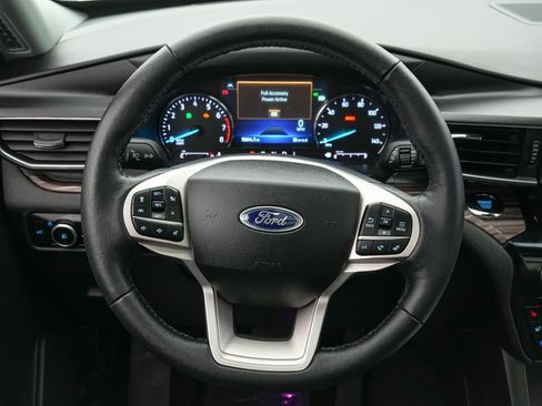 Certified 2023 Ford Explorer Limited w/ Equipment Group 301A image 13