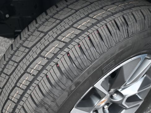 New 2026 Chevrolet Silverado 1500 LT w/ LPO, Liner Protection Package image 14