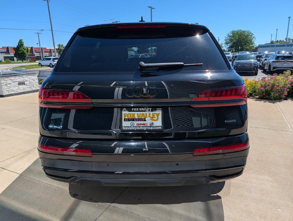 Used 2023 Audi Q7 2.0T Premium Plus w/ Premium Plus Package AWD/4WD image 4