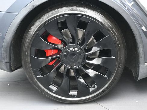 Used 2022 Tesla Model Y Performance AWD/4WD image 30