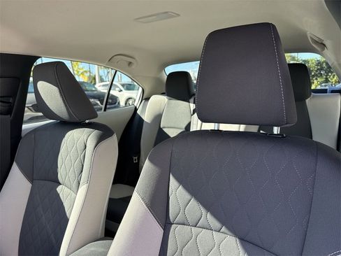 Used 2024 Toyota Corolla LE image 43