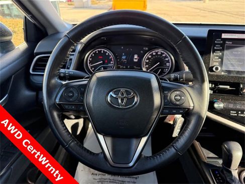 Used 2024 Toyota Camry SE image 14