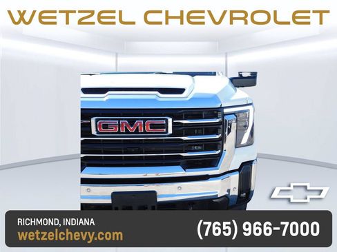 Used 2025 GMC Sierra 2500 SLT w/ Texas SLT Premium Package AWD/4WD image 16