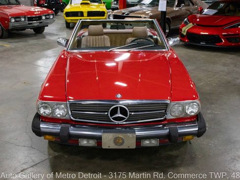 Used 1988 Mercedes-Benz 560 SL image 13