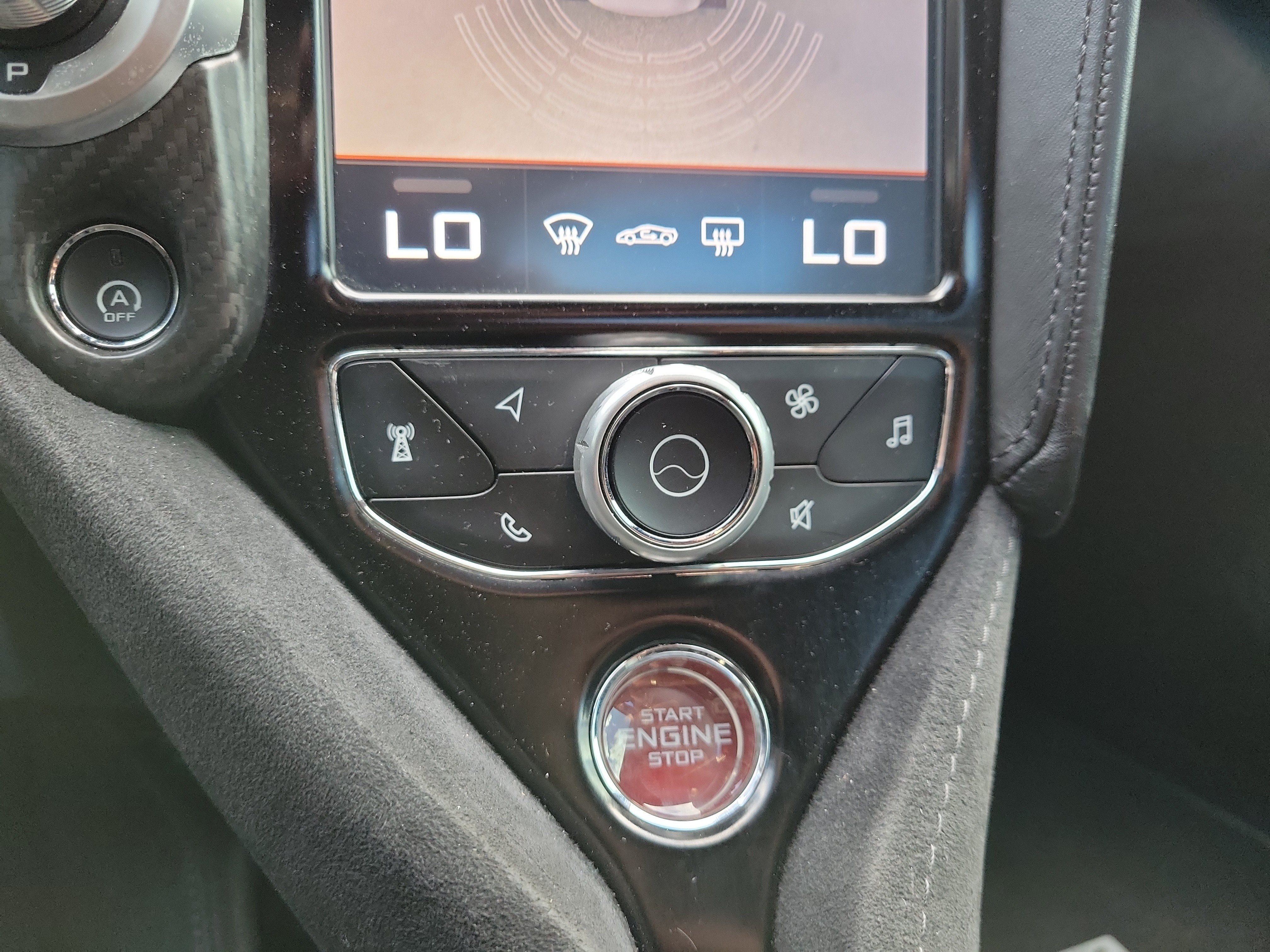 Used 2018 McLaren 720S Luxury RWD image 24