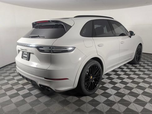 Certified 2023 Porsche Cayenne GTS AWD/4WD image 7
