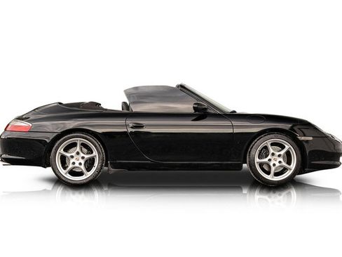 Used 2003 Porsche 911 Carrera 4 AWD/4WD image 2