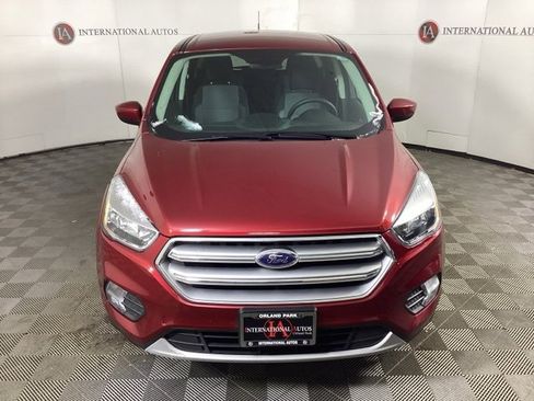 Used 2017 Ford Escape SE w/ SE Cold Weather Package image 2