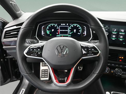 Used 2023 Volkswagen Jetta GLI Autobahn image 21