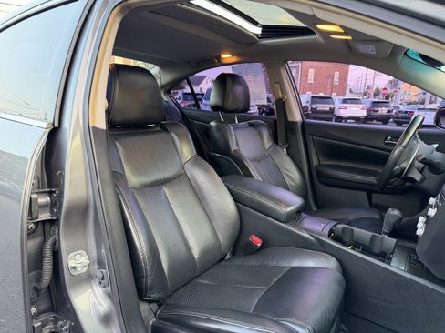 Used 2014 Nissan Maxima 3.5 SV w/ Sport Package FWD image 14