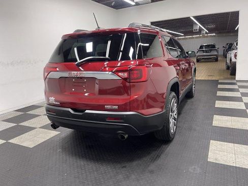 Used 2019 GMC Acadia SLT AWD/4WD image 4