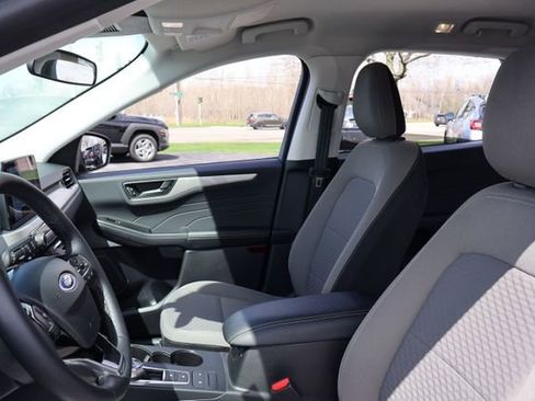 Used 2022 Ford Escape SE w/ Convenience Package image 12