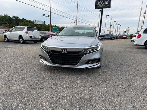 Used 2018 Honda Accord EX-L image 7