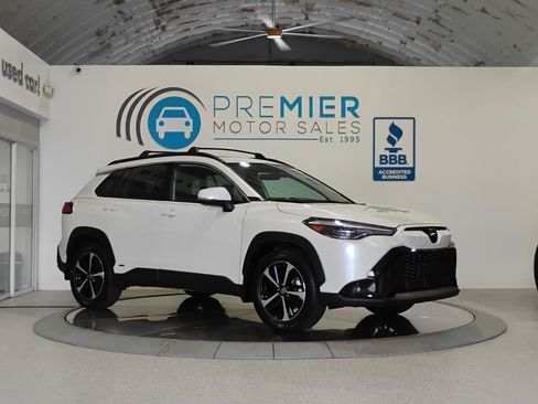 Used 2023 Toyota Corolla Cross AWD Hybrid w/ Convenience Package image 26