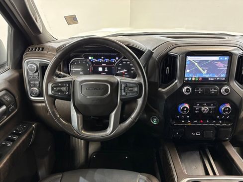 Used 2021 GMC Sierra 1500 Denali w/ Driver Alert Package II AWD/4WD image 21