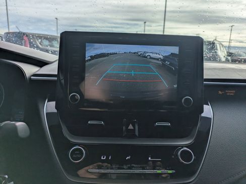 Used 2022 Toyota Corolla SE image 17