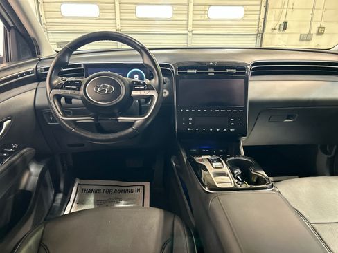 Used 2023 Hyundai Tucson Limited AWD/4WD image 4