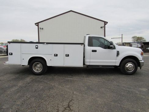 Used 2020 Ford F350 XL w/ Power Equipment Group RWD image 2